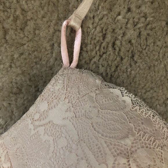 Victoria’s Secret bra - Picture 3 of 5